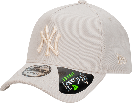 New York Yankees New Era 9Forty Snapback - Reprieve Stone Ivory