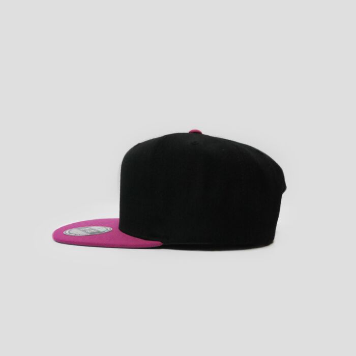 Snapback Flatpeak - Black & Pink