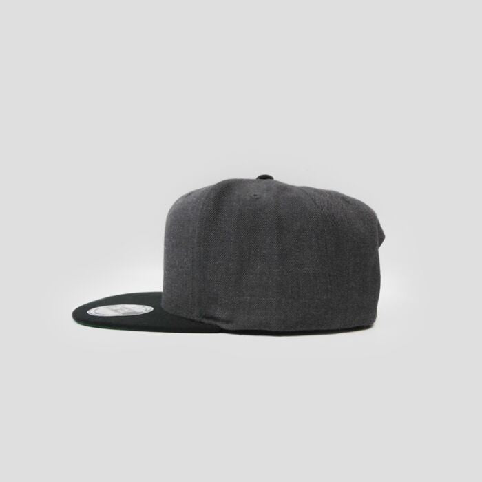 Snapback Flatpeak - Charcoal & Black