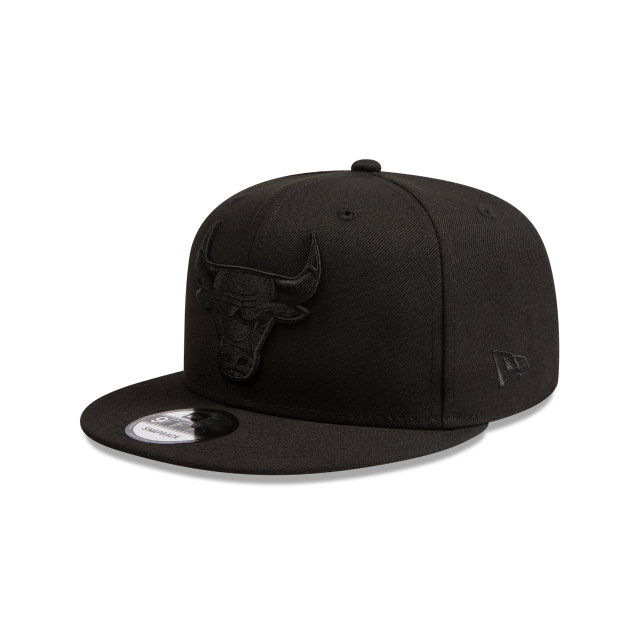 Chicago Bulls Black on Black 9Fifty